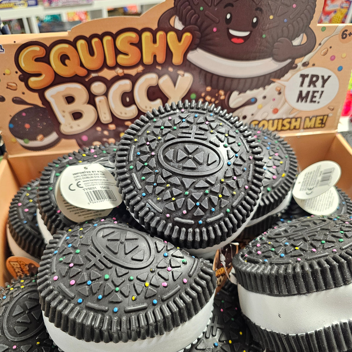 Squishy Biccy | Biscuit